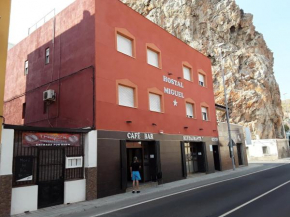 Hostal Miguel, Sitio De Calahonda